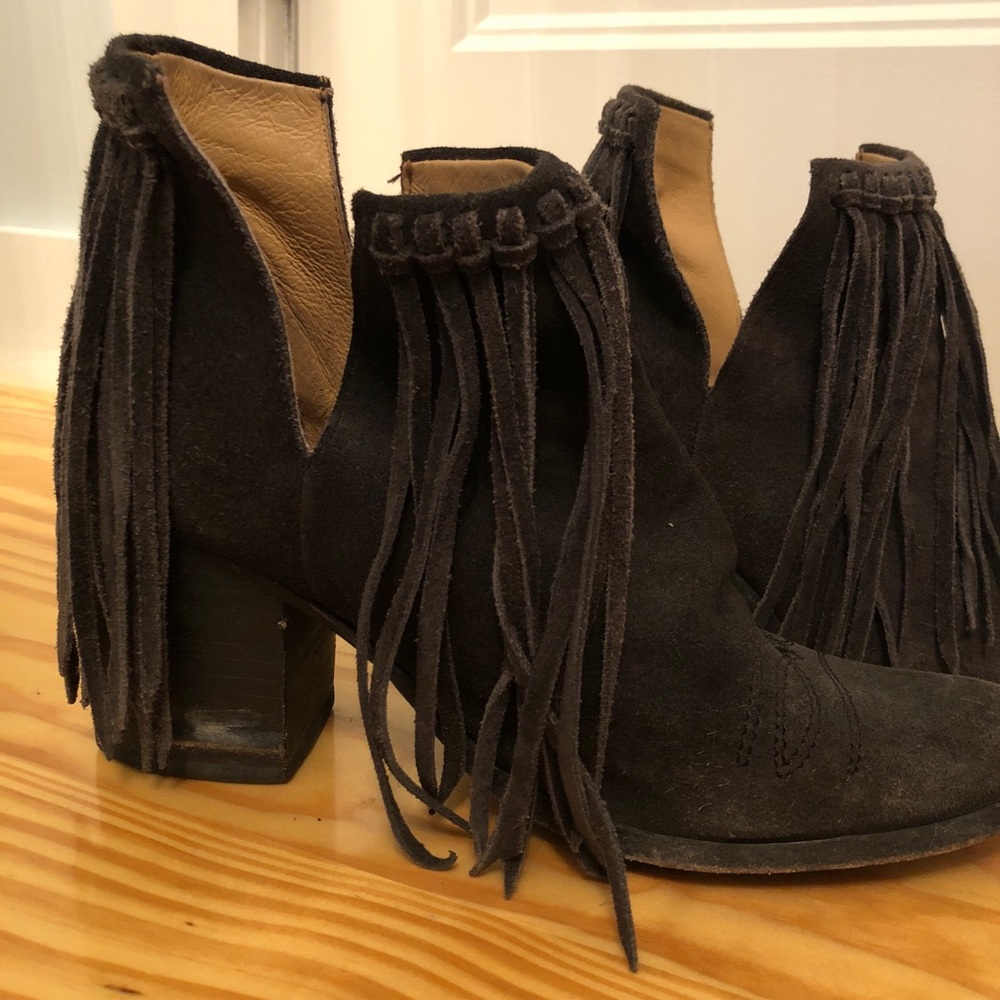 Country boots